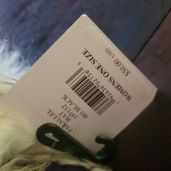 SPYDER PARALLEL - BEANIE - WOMEN'S - BLACK - Picture 5 of 8